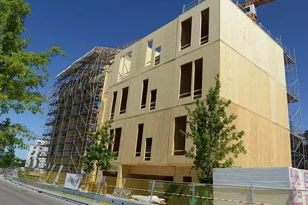ISOVER PLUS+ systemet skapar nya möjligheter på en växande marknad för flerbostadshus i träöping Sverige Nu byggs ungefär en