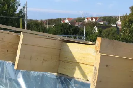 70-talshus renoveras till lågenergistandard 